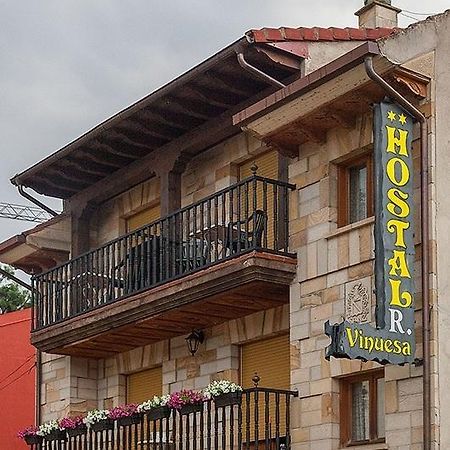 Hostal Vinuesa Bagian luar foto